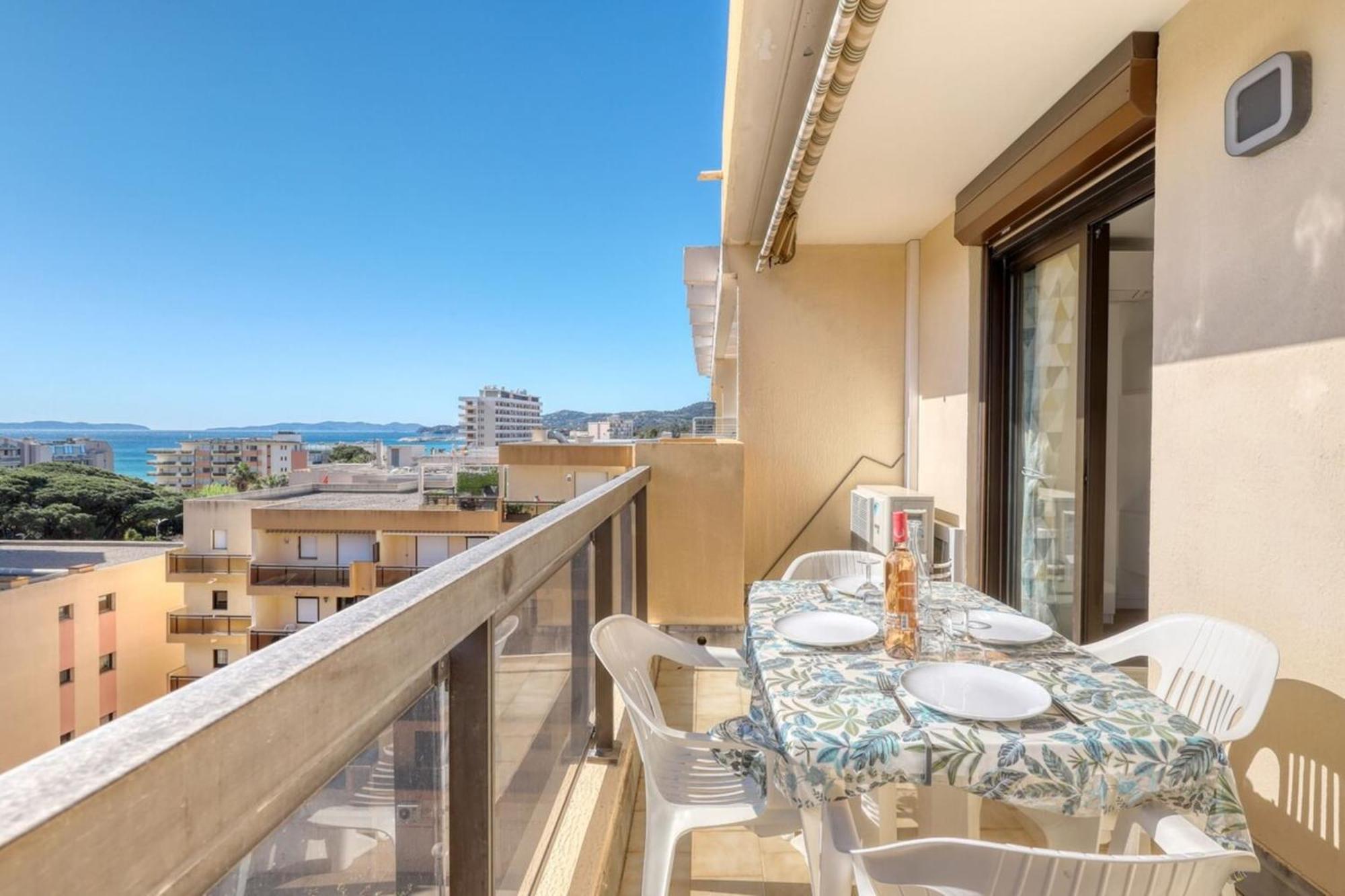 T2 200M From Lavandou Beach Classified 3 Le Lavandou Exterior foto